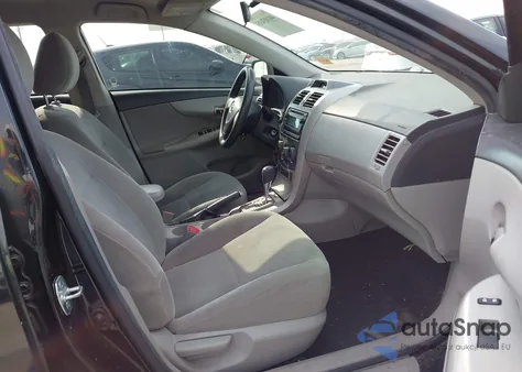 2012 Toyota Corolla Le z USA, uszkodzony, nr VIN 5YFBU4EE2CP057139